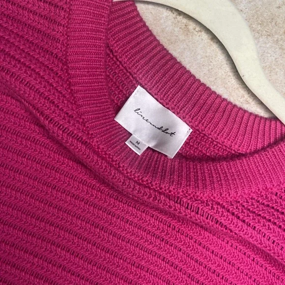 LINE AND DOT size M marija cropped puff sleeve sweater in pink - Picture 2 of 4